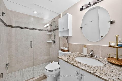 Photo 20 at 2010 - 820 Burnhamthorpe Road, Markland Wood, Toronto