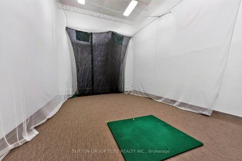 Photo 39 at 2010 - 820 Burnhamthorpe Road, Markland Wood, Toronto