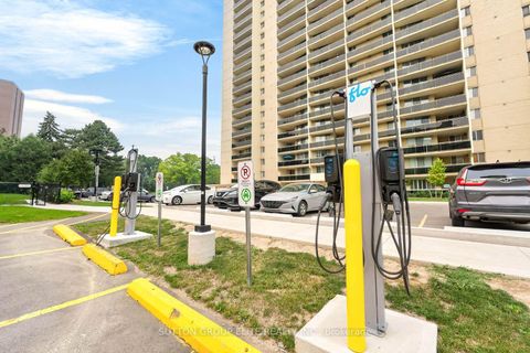 Photo 45 at 2010 - 820 Burnhamthorpe Road, Markland Wood, Toronto