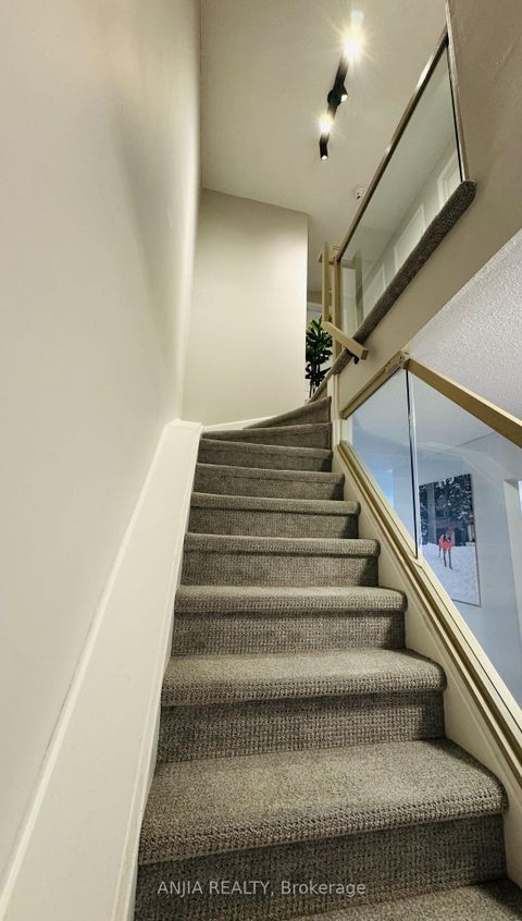 Photo 19 at 7 Purple Sageway, Hillcrest Village, Toronto