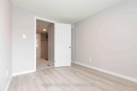 Photo 32 at 7 Purple Sageway, Hillcrest Village, Toronto