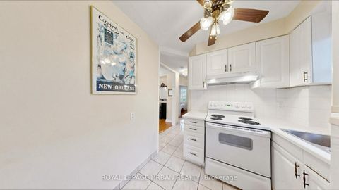 Photo 14 at 202 Virginia Avenue, Lumsden, Toronto