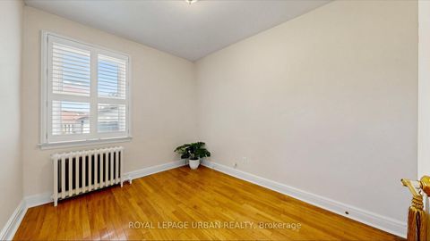 Photo 17 at 202 Virginia Avenue, Lumsden, Toronto