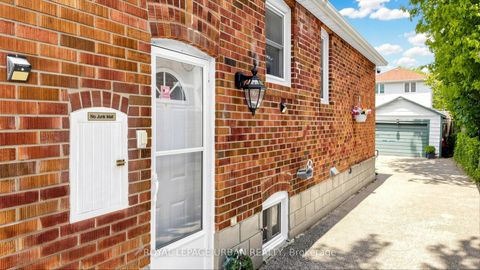 Photo 42 at 202 Virginia Avenue, Lumsden, Toronto