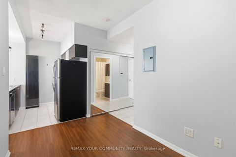 Photo 24 at 3102 - 38 Grenville Street, Bay Street Corridor, Toronto