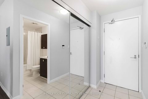 Photo 25 at 3102 - 38 Grenville Street, Bay Street Corridor, Toronto