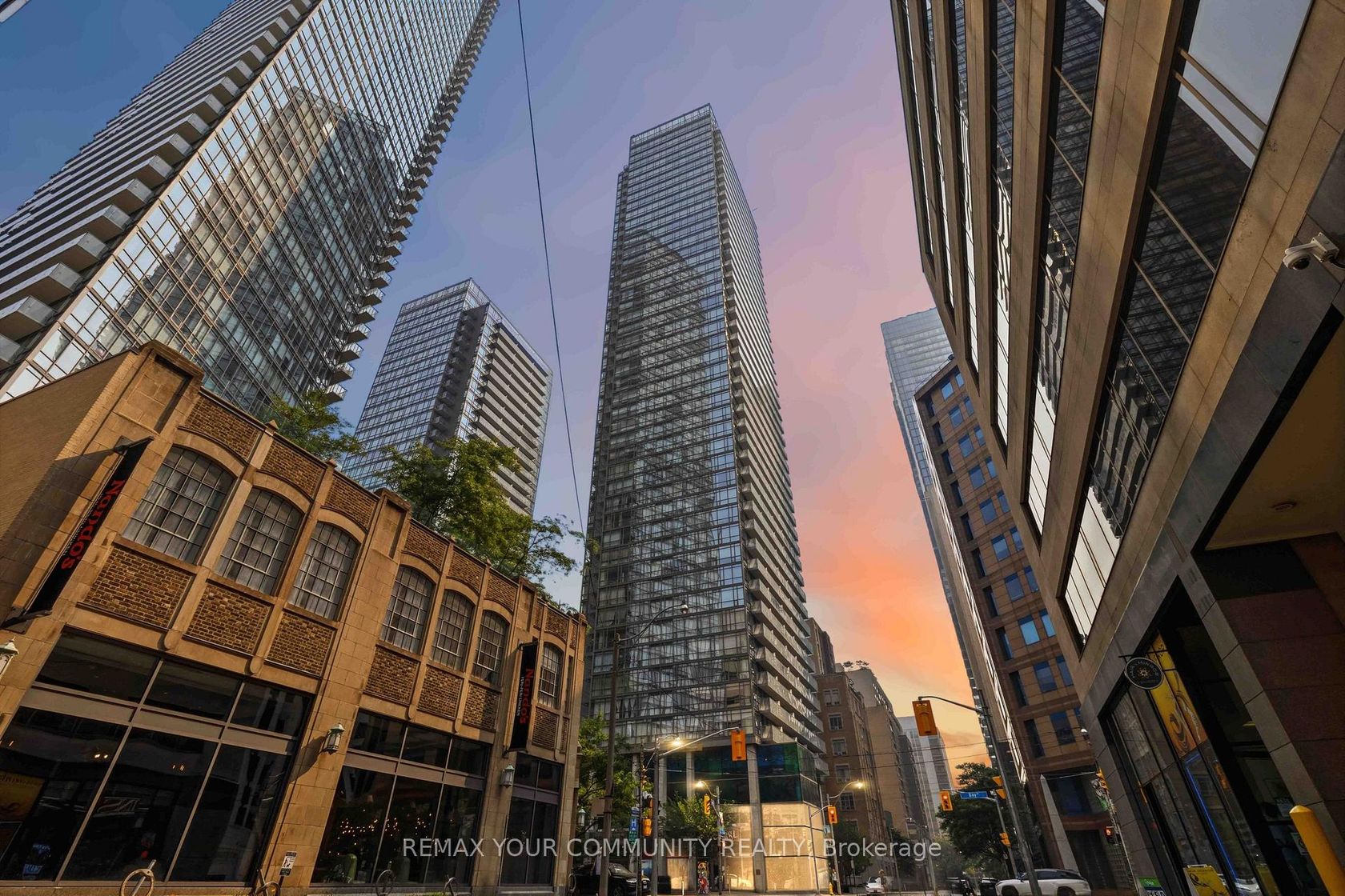3102 - 38 Grenville Street, Bay Street Corridor, Toronto photo number 2