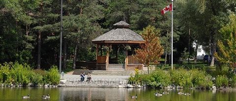 Photo 14 at 82 Mill Street, Mill Pond, Richmond Hill