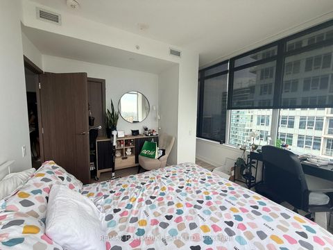 Photo 13 at 3206 - 17 Bathurst Street, Waterfront Communities C1, Toronto