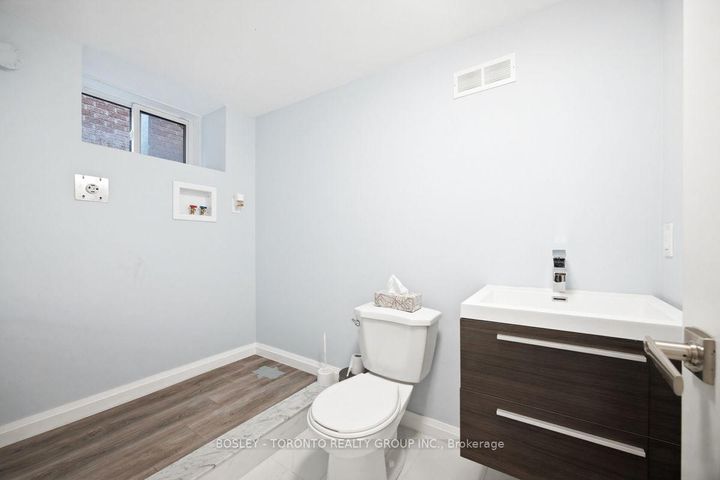 Photo 37 at 99 Cadorna Avenue, East York, Toronto