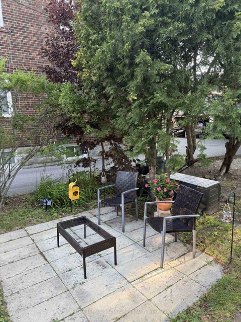 Photo 19 at 1089 Mt Pleasant Road, Mount Pleasant East, Toronto