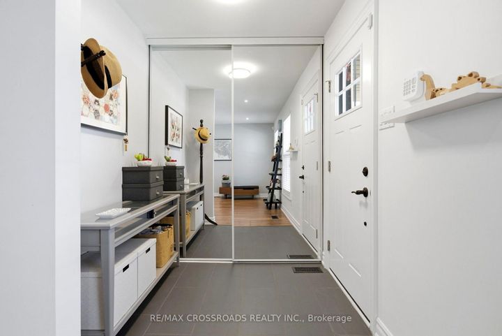 Photo 4 at 23 Chaldean Street, L'Amoreaux, Toronto