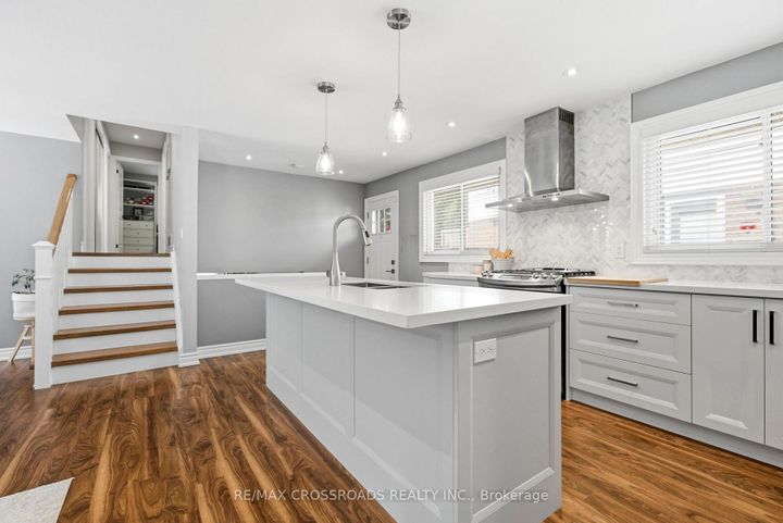 Photo 17 at 23 Chaldean Street, L'Amoreaux, Toronto