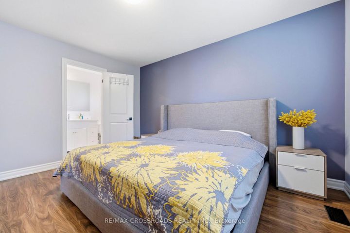 Photo 20 at 23 Chaldean Street, L'Amoreaux, Toronto