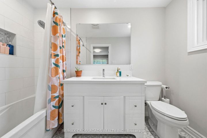Photo 22 at 23 Chaldean Street, L'Amoreaux, Toronto