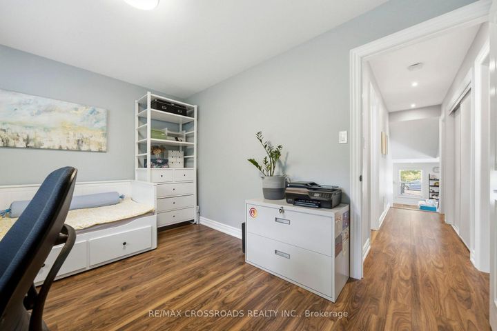 Photo 24 at 23 Chaldean Street, L'Amoreaux, Toronto