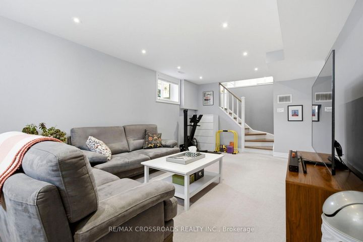 Photo 29 at 23 Chaldean Street, L'Amoreaux, Toronto