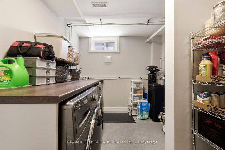 Photo 33 at 23 Chaldean Street, L'Amoreaux, Toronto