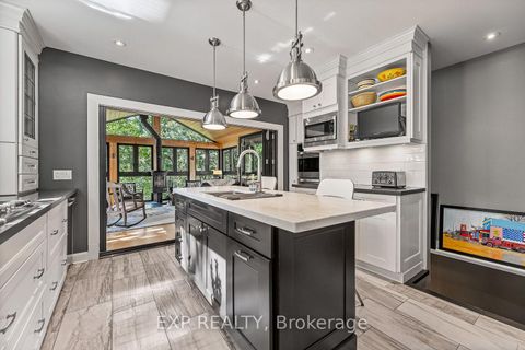 Photo 10 at 208 Lorne Avenue, Central Newmarket, Newmarket