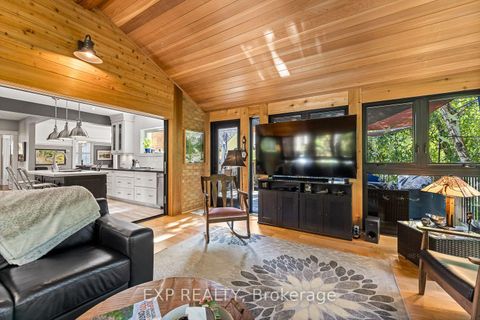 Photo 14 at 208 Lorne Avenue, Central Newmarket, Newmarket
