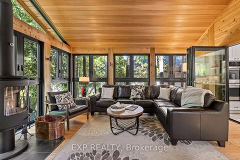 Photo 15 at 208 Lorne Avenue, Central Newmarket, Newmarket