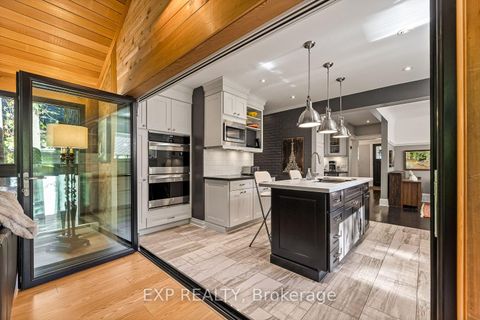 Photo 16 at 208 Lorne Avenue, Central Newmarket, Newmarket