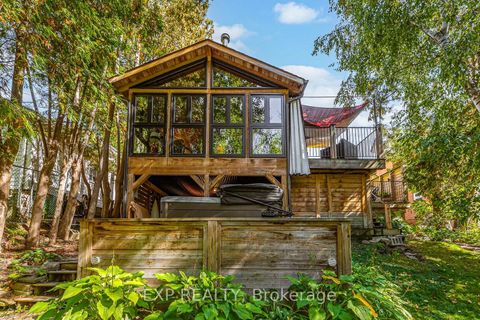 Photo 43 at 208 Lorne Avenue, Central Newmarket, Newmarket