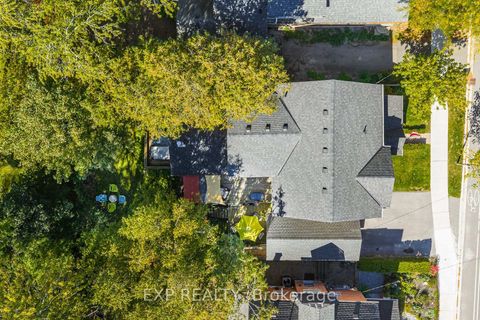 Photo 49 at 208 Lorne Avenue, Central Newmarket, Newmarket