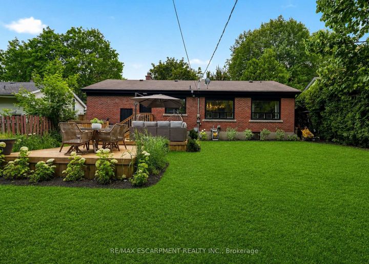 Photo 21 at 271 Linden Avenue, Shoreacres, Burlington