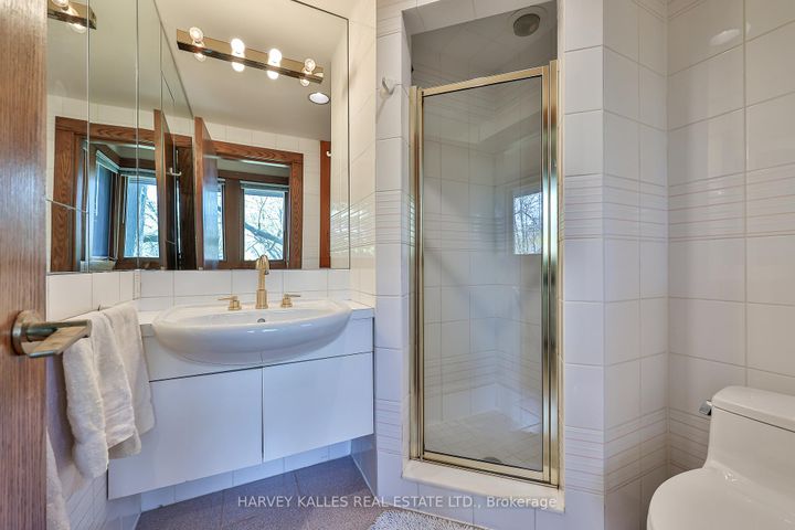 Photo 22 at 223 Hillhurst Boulevard, Nortown, Toronto