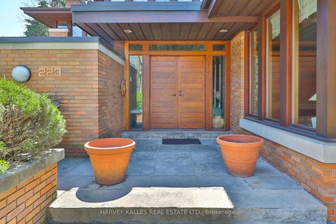 Photo 1 at 223 Hillhurst Boulevard, Nortown, Toronto