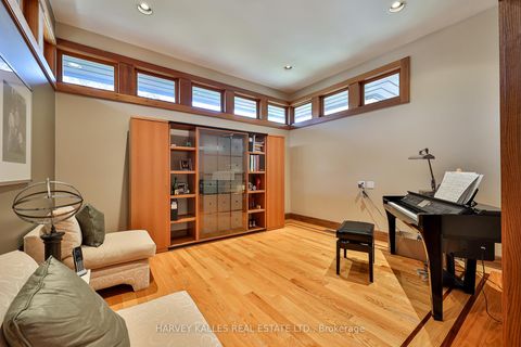Photo 9 at 223 Hillhurst Boulevard, Nortown, Toronto