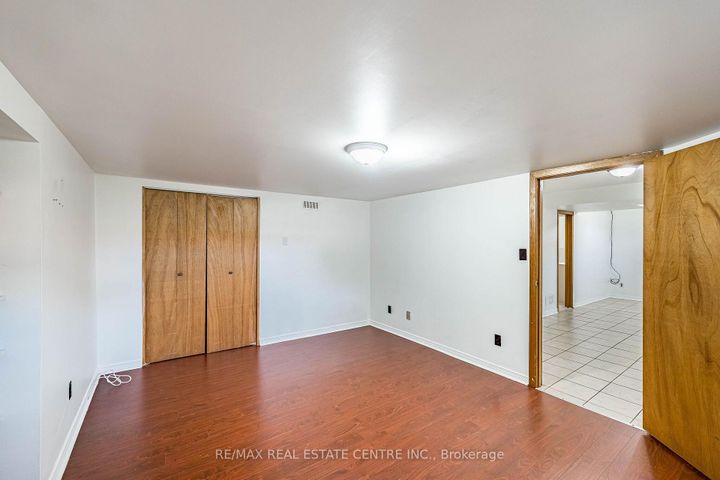 Photo 39 at 42 Lafleur Court, Fletcher's Creek South, Brampton