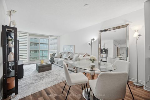Photo 3 at 3708 - 19 Grand Trunk Crescent, Waterfront Communities C1, Toronto