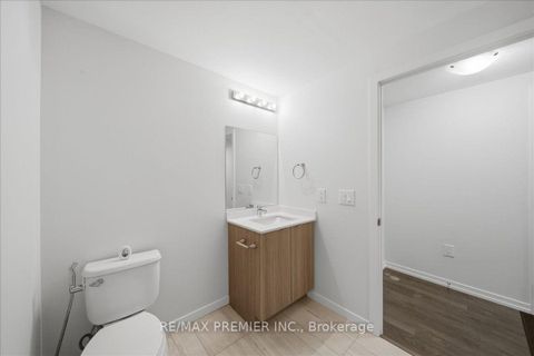 Photo 4 at 1306 - 3237 Bayview Avenue, Steeles, Toronto