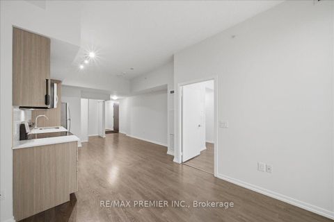 Photo 12 at 1306 - 3237 Bayview Avenue, Steeles, Toronto