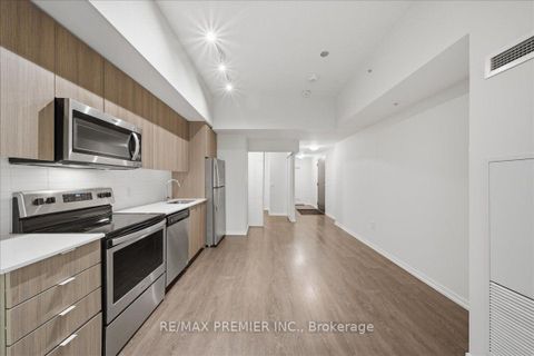Photo 13 at 1306 - 3237 Bayview Avenue, Steeles, Toronto
