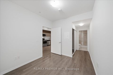 Photo 19 at 1306 - 3237 Bayview Avenue, Steeles, Toronto