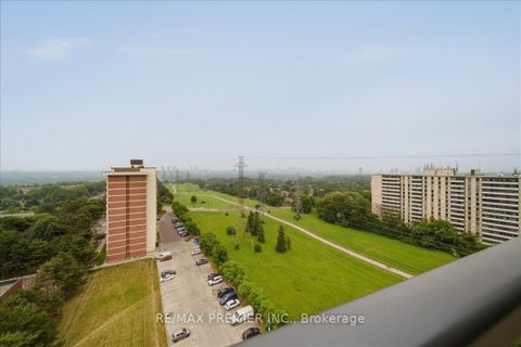 Photo 25 at 1306 - 3237 Bayview Avenue, Steeles, Toronto