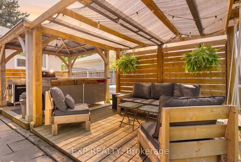 Photo 43 at 20 Malaren Road, Maple, Vaughan