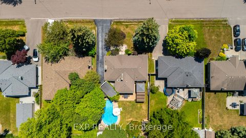 Photo 49 at 20 Malaren Road, Maple, Vaughan