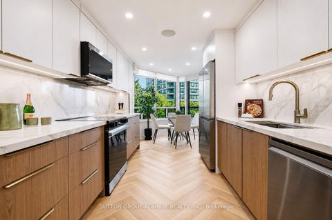 Photo 5 at 311 - 7250 Yonge Street, Yorkhill, Vaughan