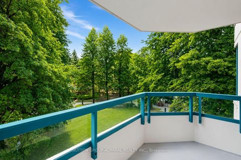 Photo 8 at 311 - 7250 Yonge Street, Yorkhill, Vaughan