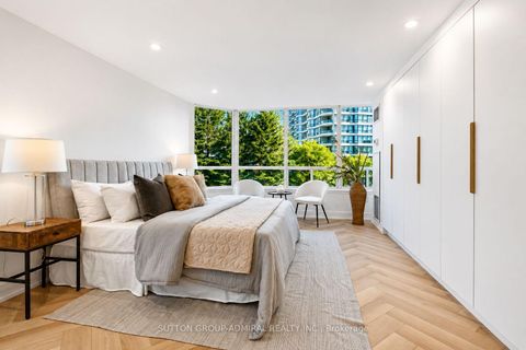Photo 10 at 311 - 7250 Yonge Street, Yorkhill, Vaughan