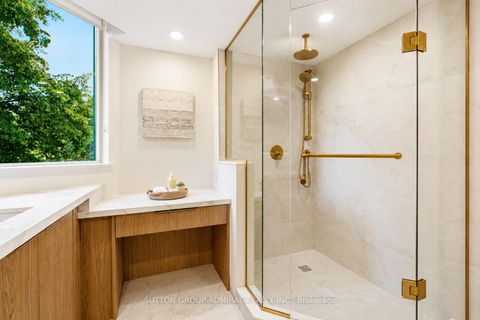Photo 13 at 311 - 7250 Yonge Street, Yorkhill, Vaughan