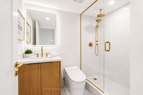Photo 18 at 311 - 7250 Yonge Street, Yorkhill, Vaughan
