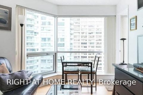 Photo 5 at 1712 - 10 Queens Quay W, Waterfront Communities C1, Toronto