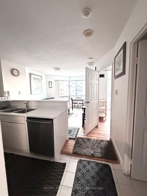 Photo 12 at 1712 - 10 Queens Quay W, Waterfront Communities C1, Toronto