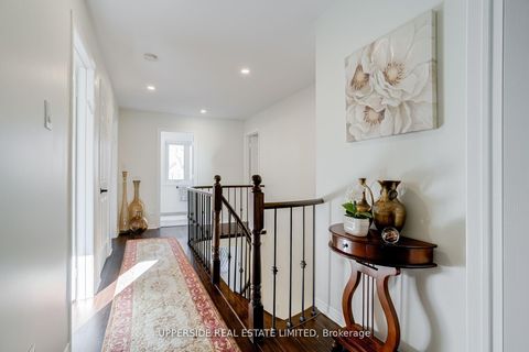Photo 19 at 167 Covent Crescent, Aurora Highlands, Aurora