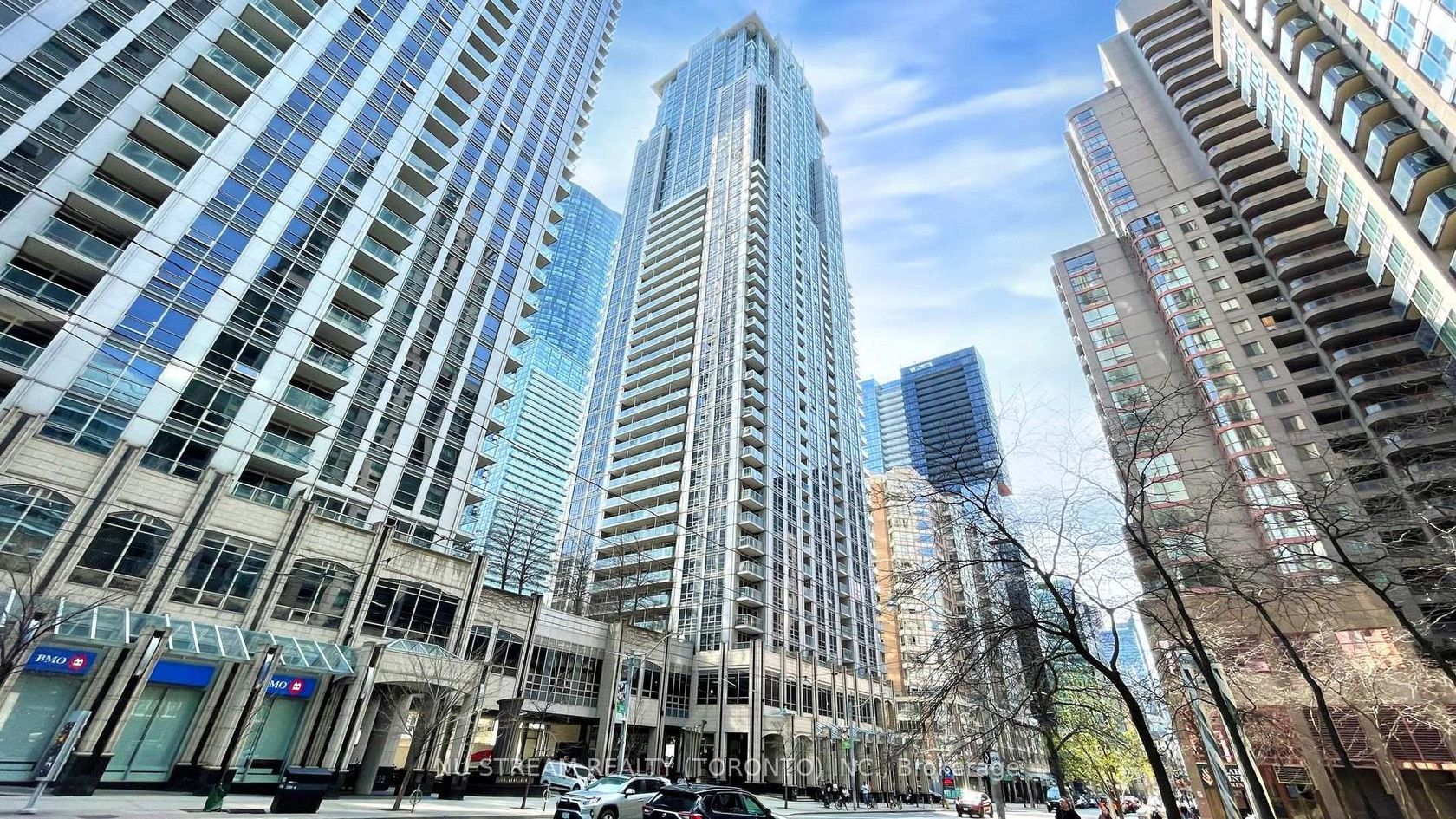 3101 - 761 Bay Street, Bay Street Corridor, Toronto photo number 2
